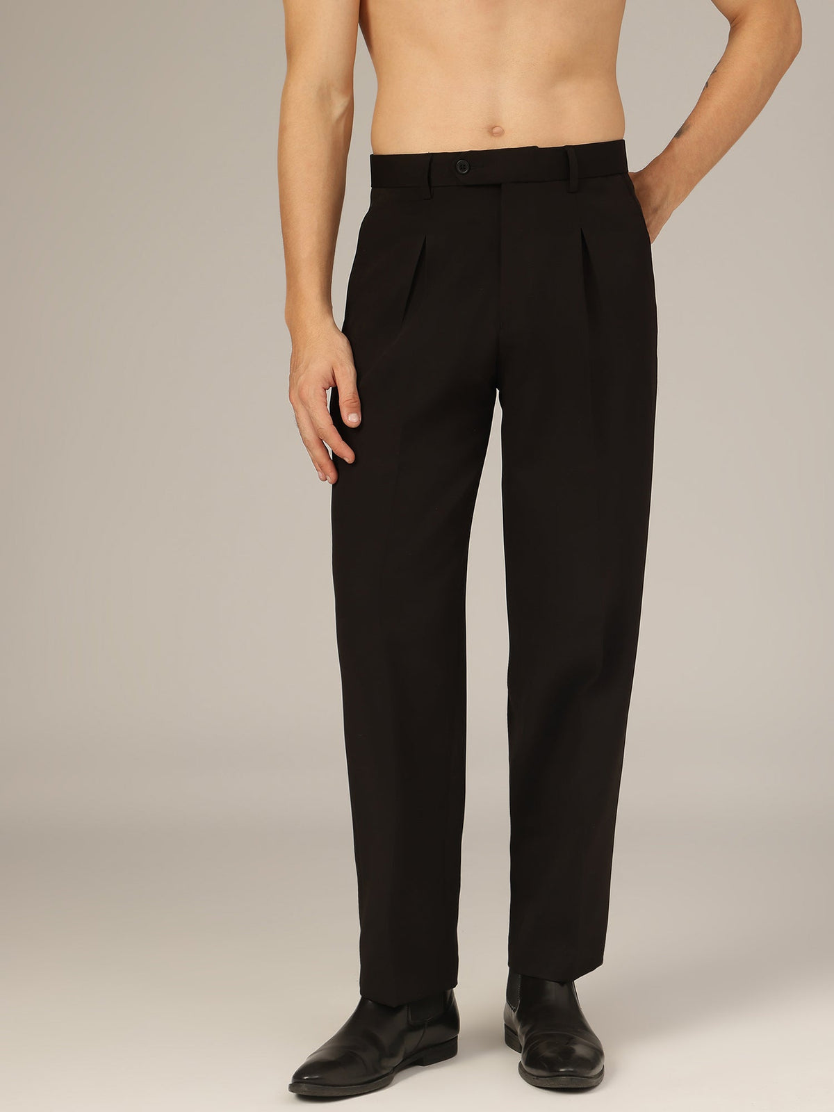 Inverted Pleated Korean Trouser