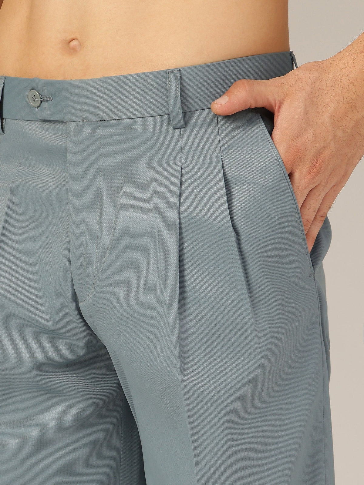 Textured Pleated Korean Trouser